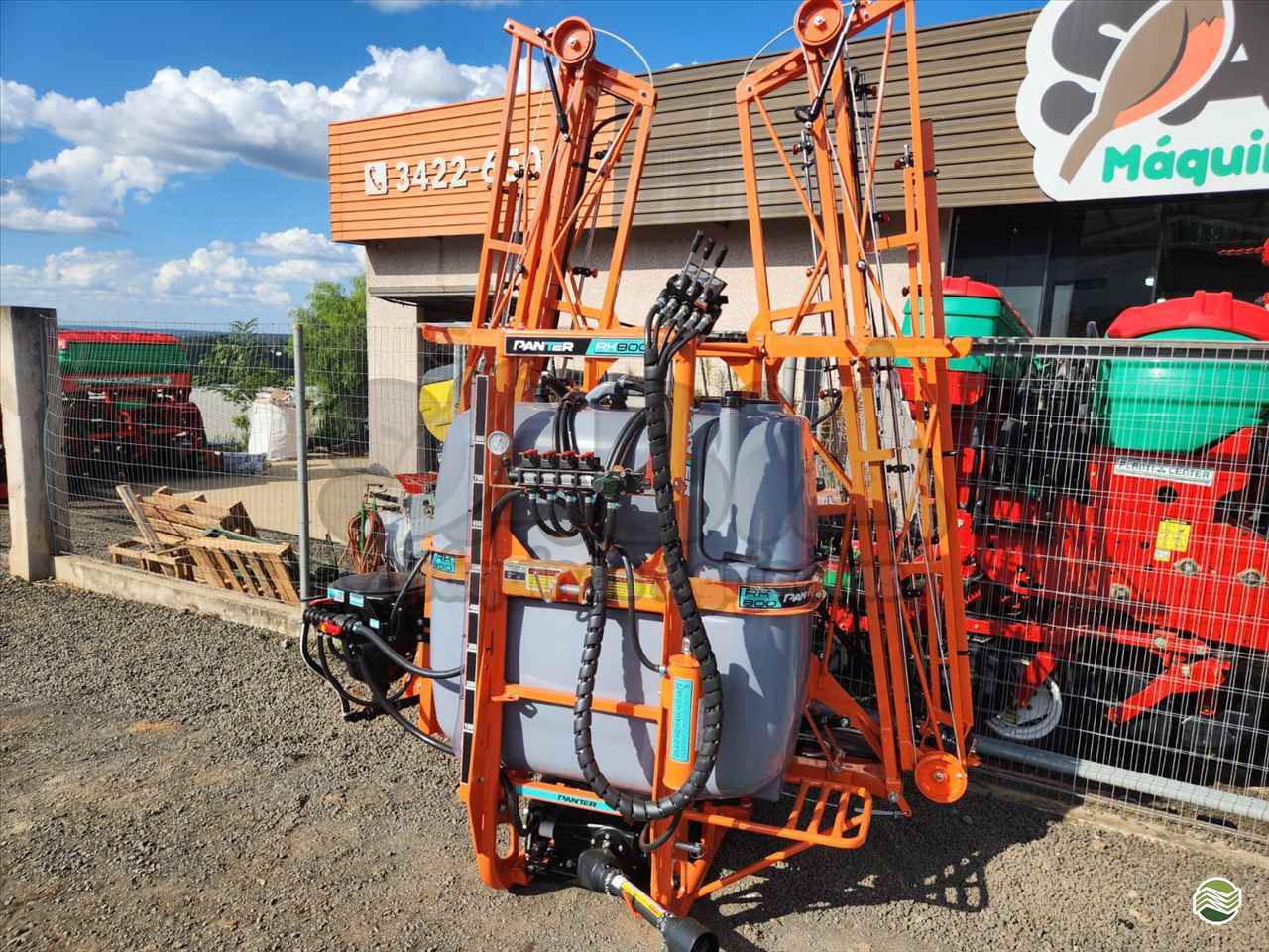 PULVERIZADOR PANTER PANTER 800 Acoplado Hidráulico Sabiá Máquinas Agrícolas IRATI PARANÁ PR